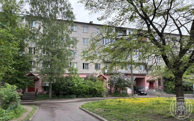 Кировск г., Набережная ул., д 11