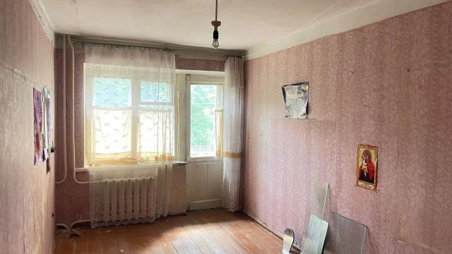 Ленинградская область, Луга г., Кирова пр., 70