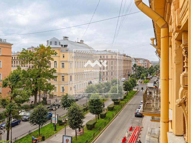 Фурштатская ул., 42