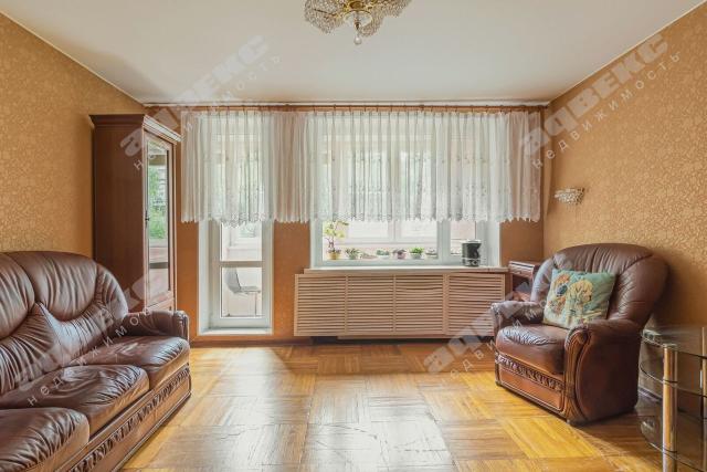 Коллонтай ул., 21к2Я