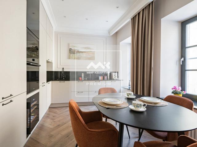 Ломоносова ул., 24