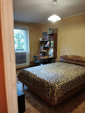 Комендантский, 18