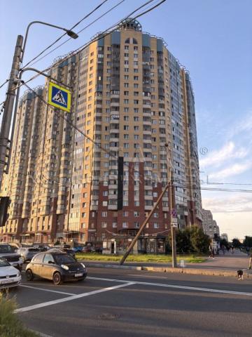 пр-кт. Российский, 8