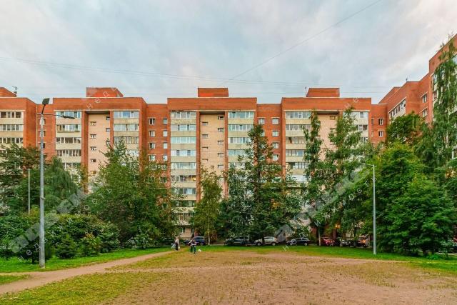 Ильюшина ул., 11
