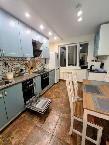 Кораблестроителей ул., 40к2А