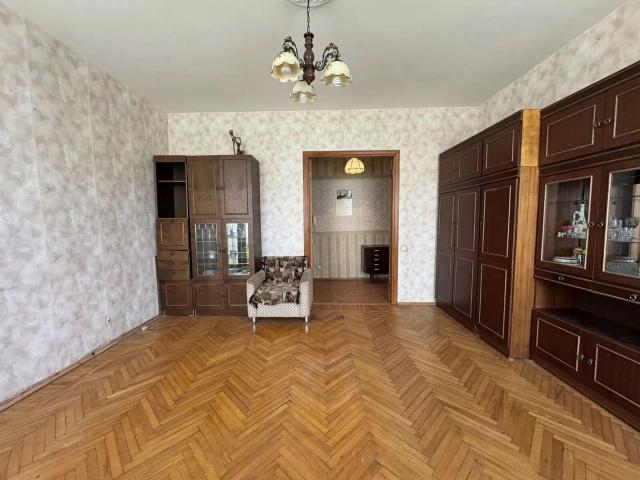Варшавская ул., 16