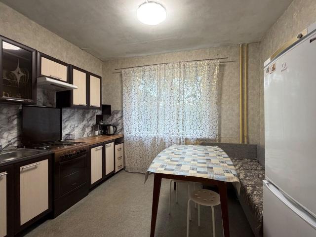 Бухарестская ул., 124/56