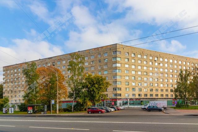 Тореза пр., 9
