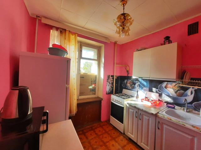 Кронштадт г., Восстания ул., д 74