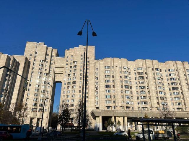 Новосмоленская наб., 1д