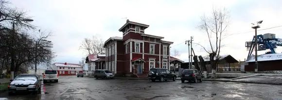 Невыездной вокзал Боровичей