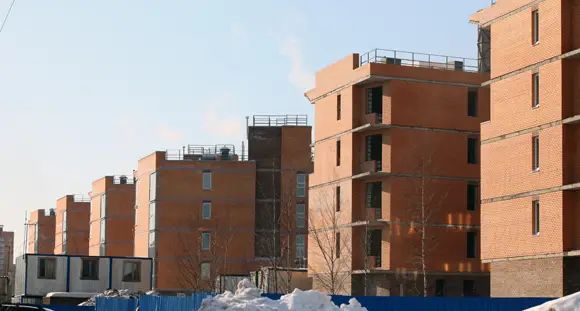 Четыре из семи корпусов ЖК компании «Норманн» в Армянском переулке уже сданы Четыре из семи корпусов ЖК компании «Норманн» в Армянском переулке уже сданы