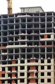 Недостроенным остается единственный дом - под номером 45 Недостроенным остается единственный дом - под номером 45