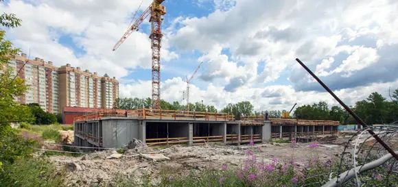 Раньше на этом месте было футбольное поле