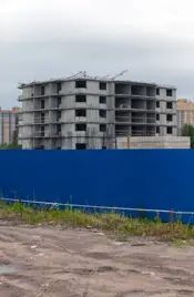 ЖК застыл на уровне шестого этажа