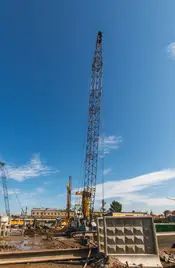 Пока на площадке нулевой цикл