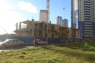 Корпуса будут стоять впритык к другому жилому комплексу, уже заселенному