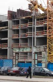 Монолитные работы ведутся на уровне шестого этажа