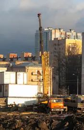 Немного и техники, которая пока простаивает