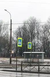 Жильцам повезет –  в двух шагах от домов расположена остановка общественного транспорта