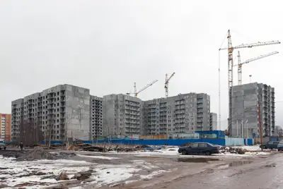 Семь домов первой очереди