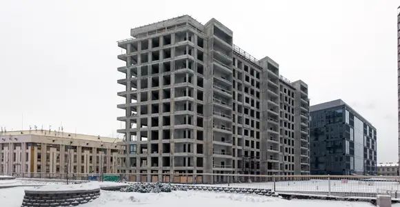 На втором корпусе лишь недавно завершились монолитные работы