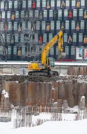 Под оба жилых комплекса пока готовят фундамент