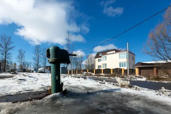 В Александровской присутствует весь джентльменский набор инфраструктурных проблем, присущих муниципальным образованиям с преобладанием частной застройки