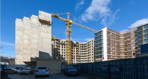 Секции ЖК Suomi охватывают пространство внутреннего двора