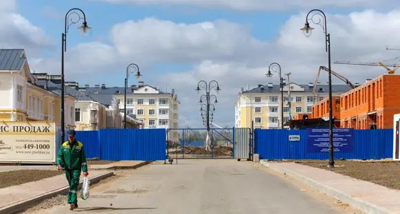 Первая очередь ЖК практически готова – сдать ее в эксплуатацию планируют до конца сентября