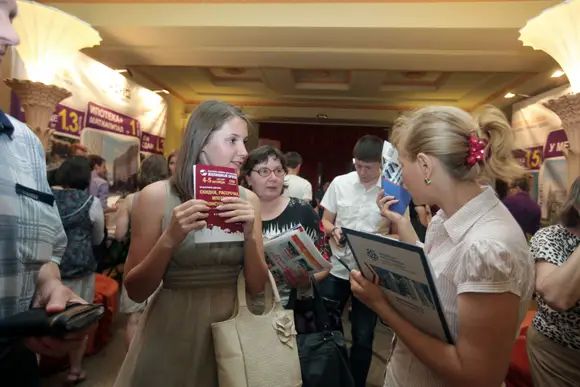 Все посетители бесплатно получили справочник «Жилищный проект» - настоящий кладезь полезной информации о рынке недвижимости