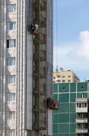 Фасадные работы на ЖК «Дом на Школьной» уже завершаются