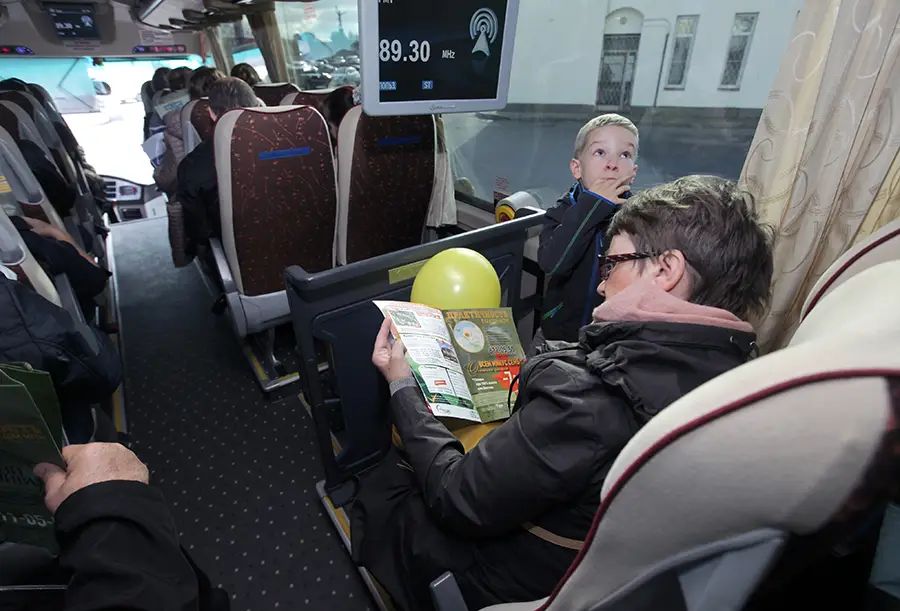 Комфортабельные автобусы отправляются в бизнес-туры по городским и пригородным новостройкам