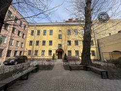 Торг.помещение, Лахтинская ул., 23 за 80 000 тыс.р.