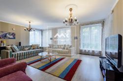 4-к квартира, Каменноостровский проспект, 56 за 210 000 р./мес.