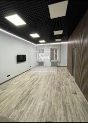 Офис, Кирочная ул., 25 за 175 000 р./мес.