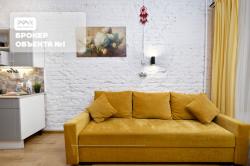 4-к квартира, Захарьевская ул., 15 за 25 000 тыс.р.