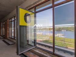 4-к квартира, Петровская коса, 1 за 185 000 тыс.р.