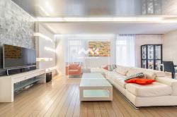 3-к квартира, Шишмарёвский пер., 18 за 200 000 р./мес.