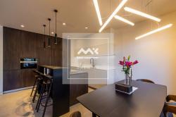 4-к квартира, Тореза проспект, 118 за 68 800 тыс.р.