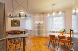 4-к квартира, 2-я В.О. линия, 27 за 54 999 тыс.р.