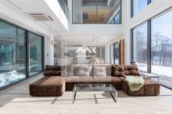 Коттедж, Кузьминка д., 1, литера а за 700 000 р./мес.