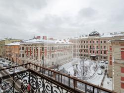 8-к квартира, Моховая ул., 28 за 52 900 тыс.р.