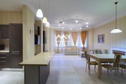 2-к квартира, Съезжинская ул., 36 за 90 000 р./мес.