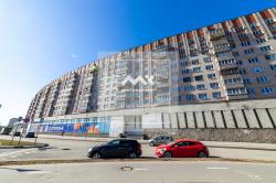 Торг.помещение, Большевиков проспект, 33 за 320 000 тыс.р.