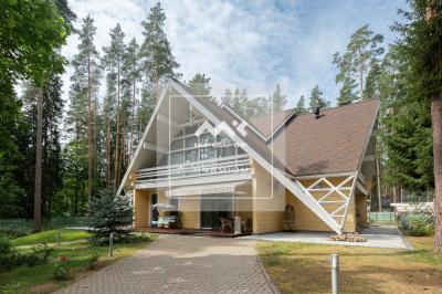 Коттедж, Зеленогорск г., Курортная ул., 26 за 270 000