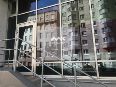Помещение, Большеохтинский проспект, 9 за 220 000