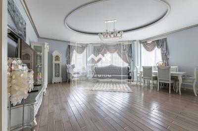 3-к квартира, Парадная ул., 3 за 70 000 тыс.р.