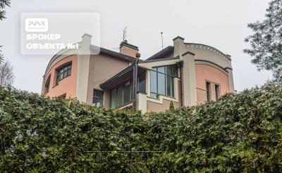 Таунхаус, Большая Озёрная ул., 61 за 55 000