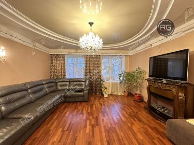 3-к квартира, Металлострой п., Пионерская ул., 2 за 17 500 тыс.р.